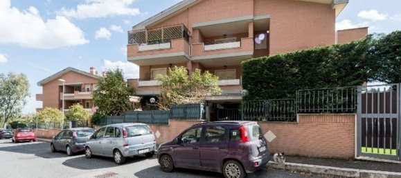 Apartamento de 2 habitaciónes en Rome, Italy No. 201772 35