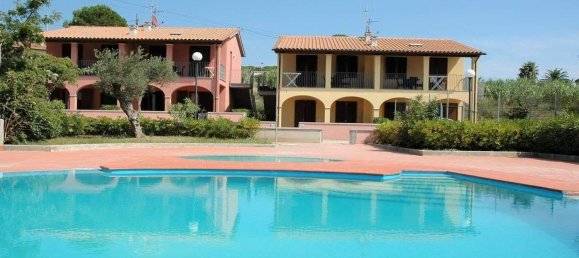 Квартира с 3 комнатами в Порто Адзурро, Италия № 107526 3