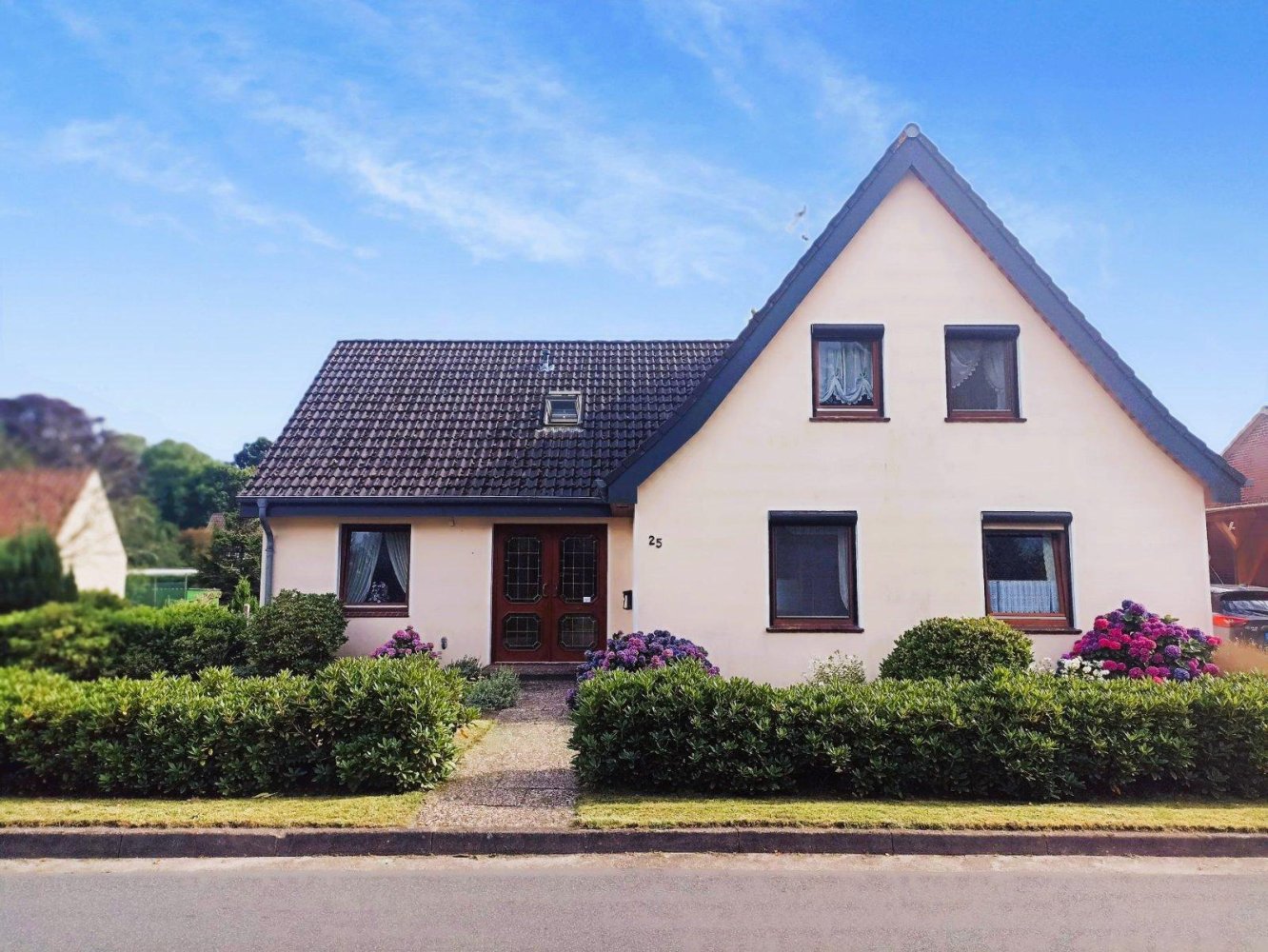 Casa de 5 dormitorios en Cuxhaven, Germany No. 291428
