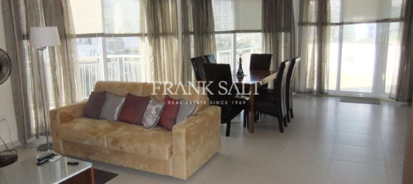 Квартира с 3 спальнями в Сент-Джулианс, Мальта № 469 2