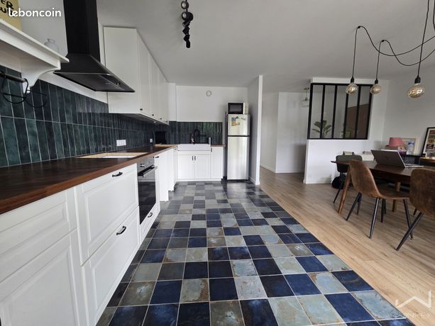 Квартира с 3 спальнями в Нуази-ле-Гран, Франция № 314110