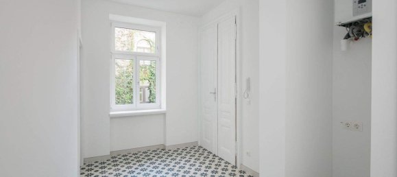 2 rooms Apartment in Hernals, Austria No. 227334 4