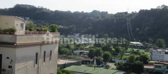 Квартира с 3 спальнями в Поццуоли, Италия № 276542 5