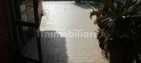 Квартира с 3 спальнями в Поццуоли, Италия № 276542 10