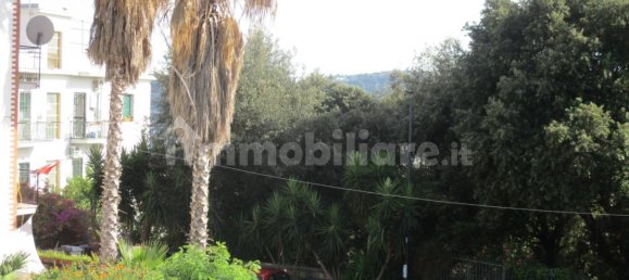 Квартира с 3 спальнями в Поццуоли, Италия № 276542 19