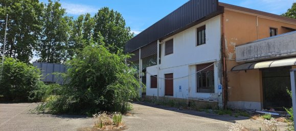 Escritório em Segrate, Italy 4700 m² N.º 358986 4