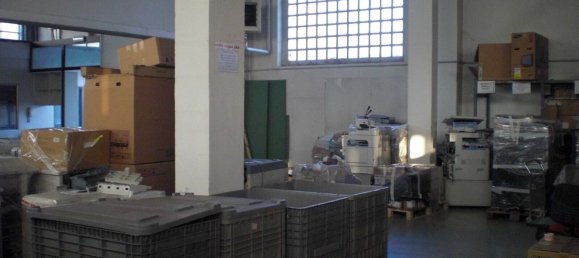 Escritório em Segrate, Italy 4700 m² N.º 358986 14