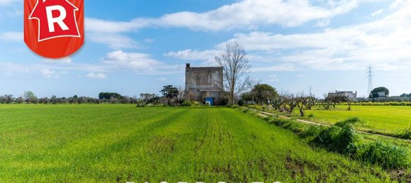 2 bedrooms House in Galatina, Italy No. 194359 16