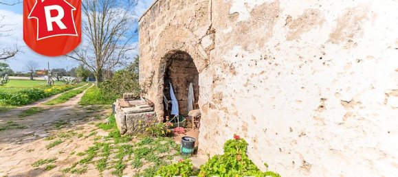 2 bedrooms House in Galatina, Italy No. 194359 5