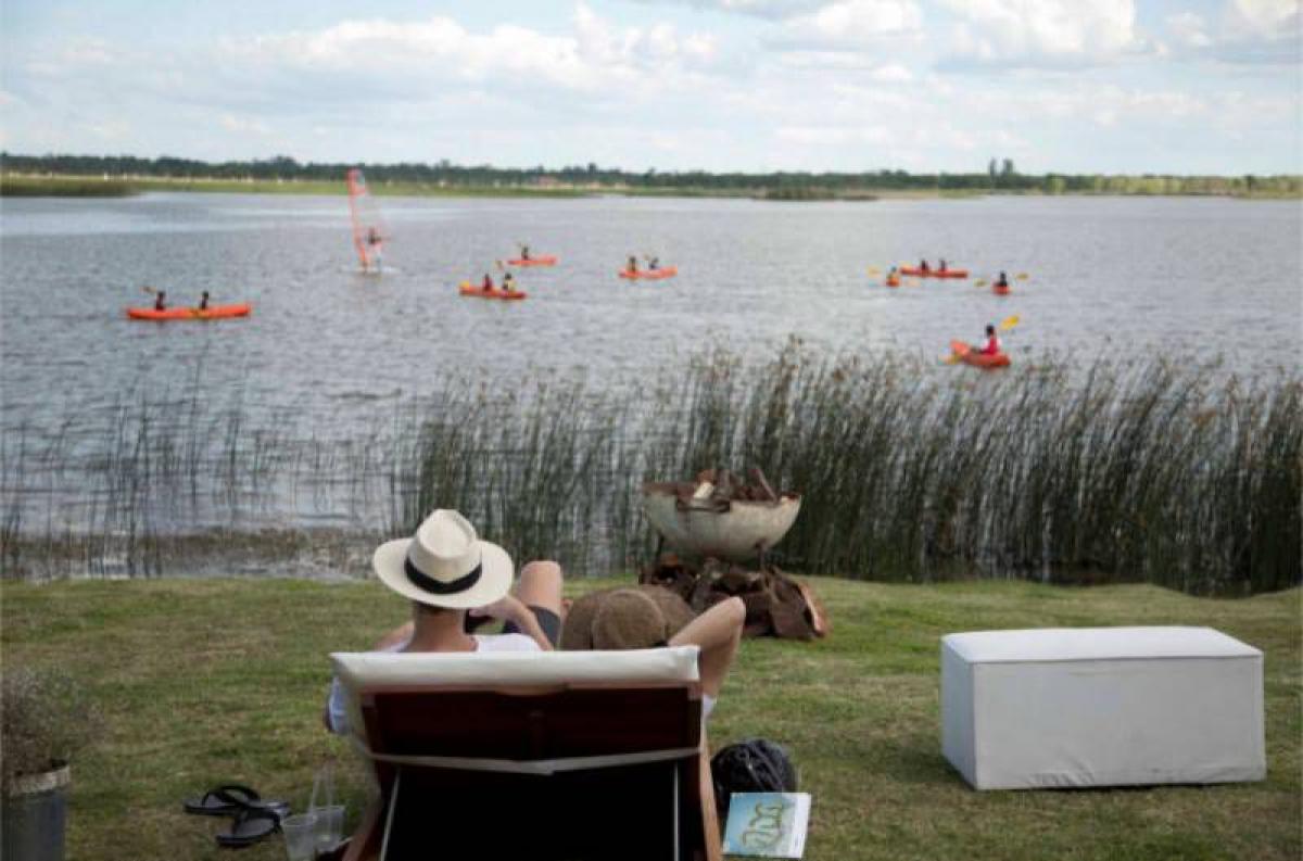  Land in Escobar, Argentina No. 117159