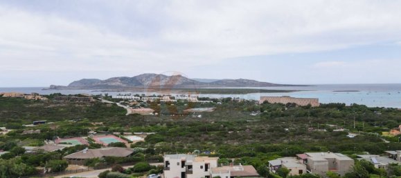 Квартира с 4 комнатами в Стинтино, Италия № 285030 29