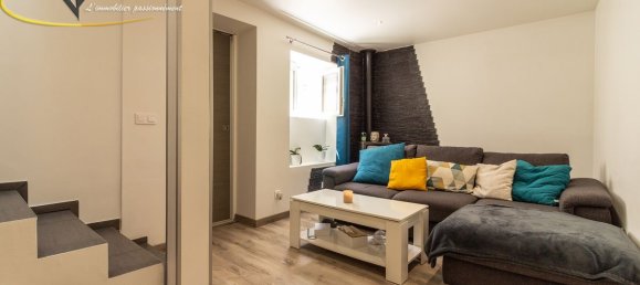 Casa de 2 dormitorios en Vaux-sur-Seine, France No. 168306 3