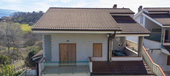 Дуплекс с 5 комнатами в Ренде, Италия № 25484 4