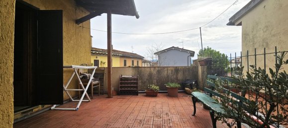 Квартира с 3 спальнями в Реджелло, Италия № 379043 2