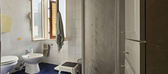 Квартира с 3 спальнями в Реджелло, Италия № 379043 19