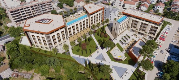 2 bedrooms Apartment in Tivat, Montenegro No. 361 2