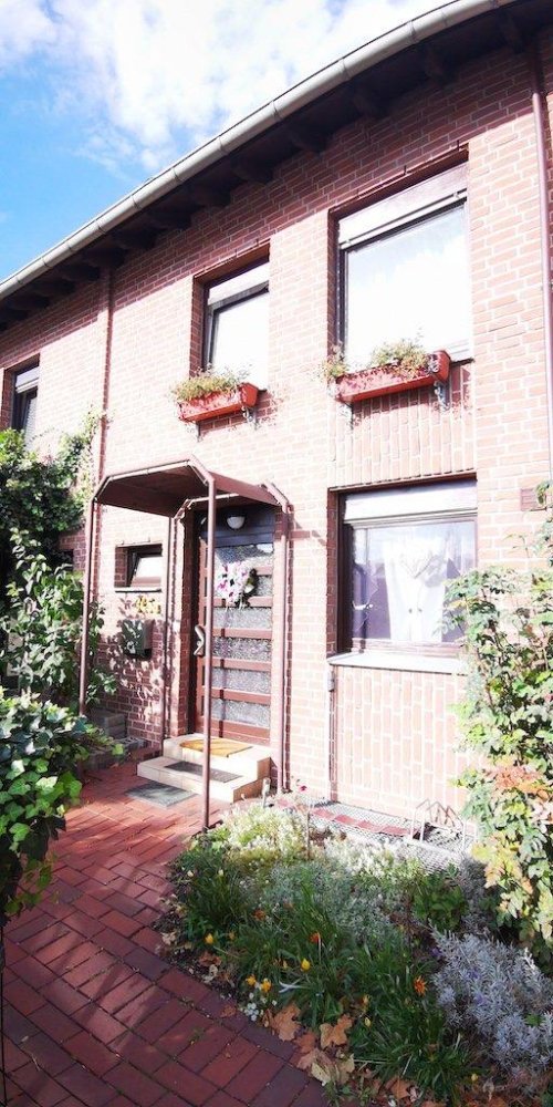 Adosado de 3 dormitorios en Mulheim an der Ruhr, Germany No. 64623