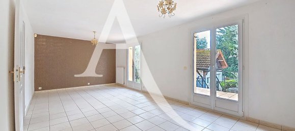 3 bedrooms House in Champlan, France No. 177969 4
