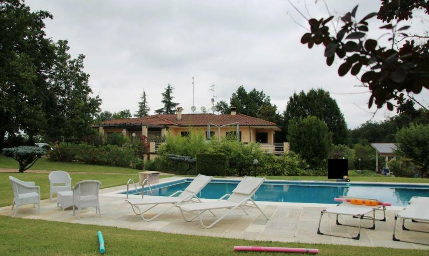 3 rooms Villa in Gazzola, Italy No. 237584