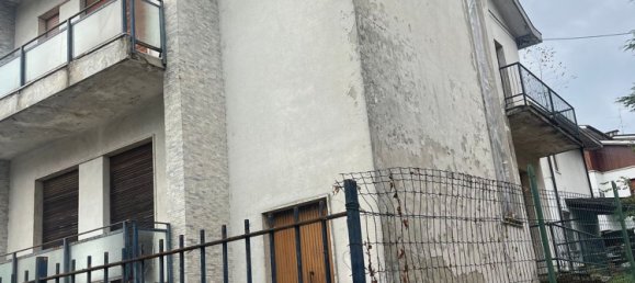 21 room Villa in Santa Maria della Versa, Italy No. 332722 5