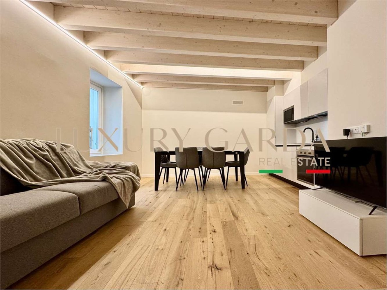 Дуплекс с 3 комнатами в Сонико, Италия № 309737