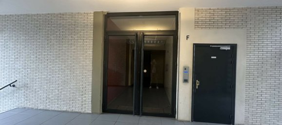 1 bedroom Apartment in Paris, France No. 194078 12