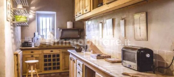 6 bedrooms House in Certaldo, Italy No. 223988 10