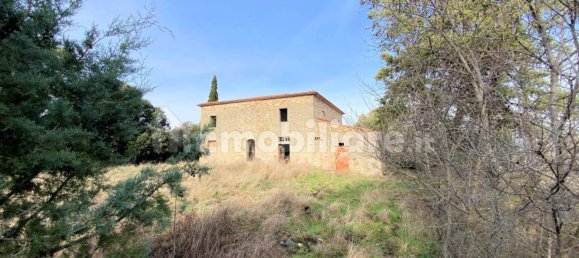 Casa de 3 dormitorios en Lajatico, Italy No. 178037 7