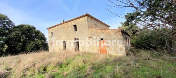 Casa de 3 dormitorios en Lajatico, Italy No. 178037 3