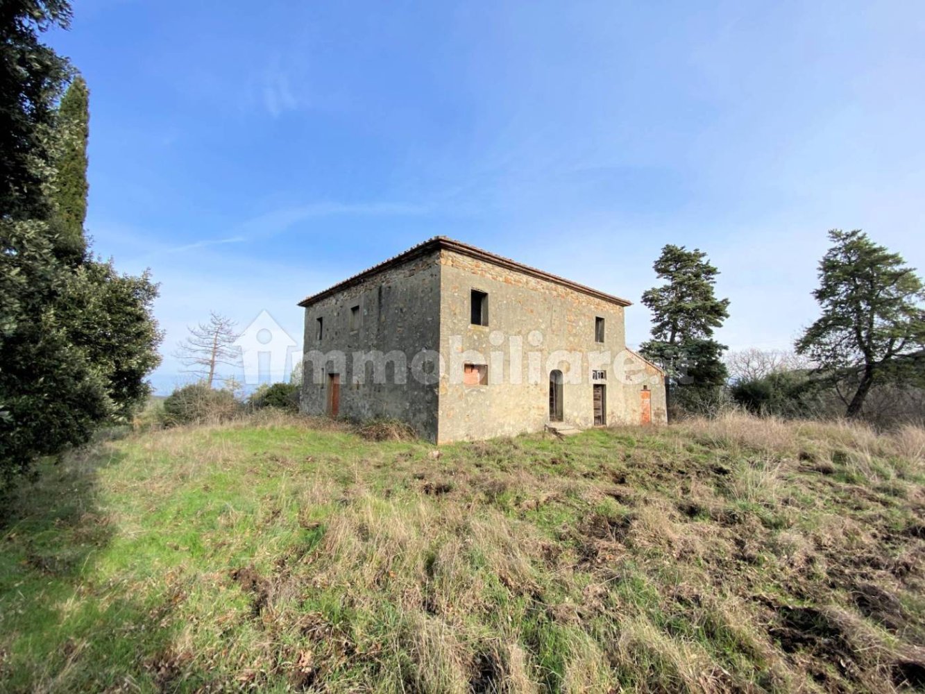 Casa de 3 dormitorios en Lajatico, Italy No. 178037