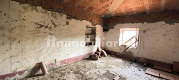 Casa de 3 dormitorios en Lajatico, Italy No. 178037 18