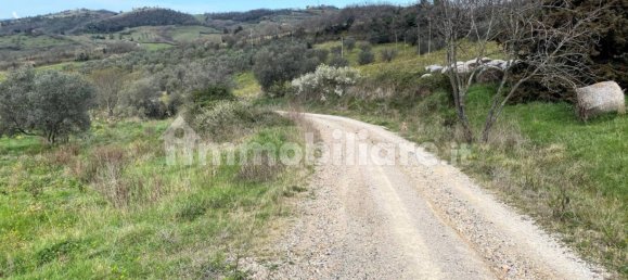 Casa de 3 dormitorios en Lajatico, Italy No. 178037 10