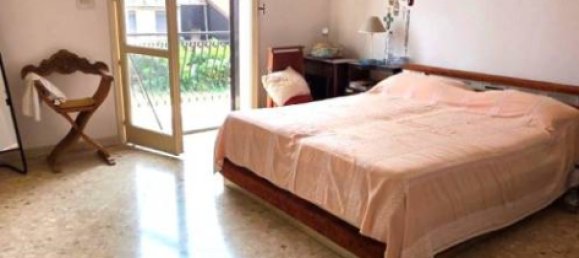 Вилла с 5 спальнями в Николози, Италия № 325490 20