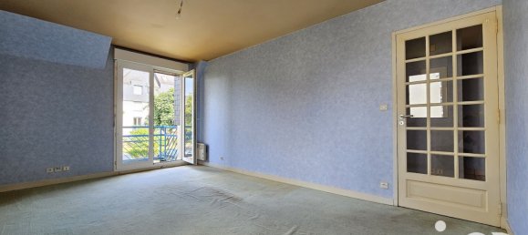 2 rooms Apartment in La Riche, France No. 225913 2