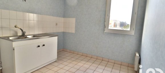 2 rooms Apartment in La Riche, France No. 225913 11