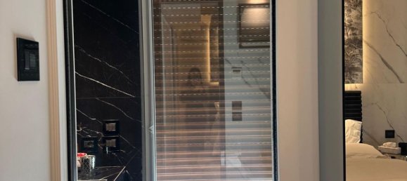 Квартира с 4 спальнями в Бари, Италия № 370887 17