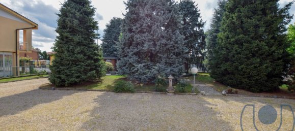 10 bedrooms Villa in Chieri, Italy No. 55300 11