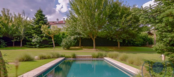 10 bedrooms Villa in Chieri, Italy No. 55300 4