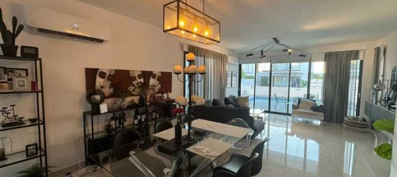 3 Schlafzimmer Gewerbliche Immobilie in Larnaca, Cyprus, Nr. 20230 2