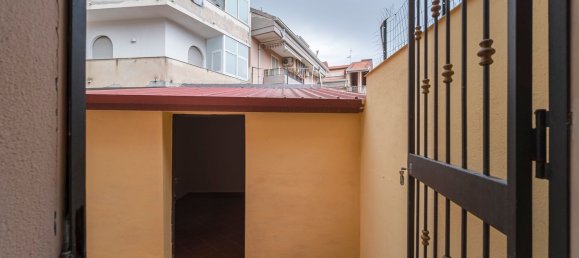 3 rooms Apartment in Giardini-Naxos, Italy No. 90630 10