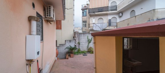 3 rooms Apartment in Giardini-Naxos, Italy No. 90630 11