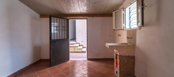 3 rooms Apartment in Giardini-Naxos, Italy No. 90630 16