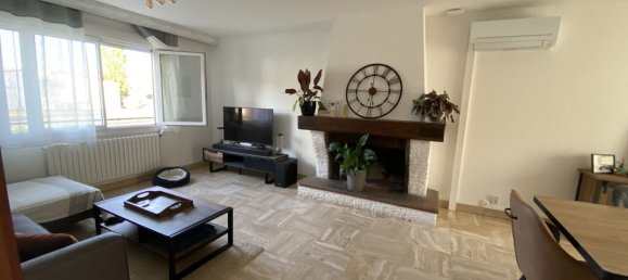 3 bedrooms Villa in Limoux, France No. 341804 4