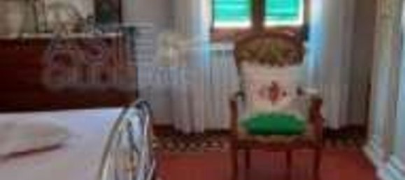 4 bedrooms Apartment in Pistoia, Italy No. 365089 7