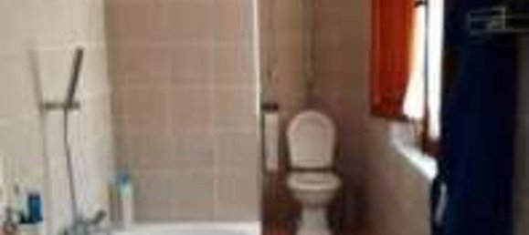 4 bedrooms Apartment in Pistoia, Italy No. 365089 8