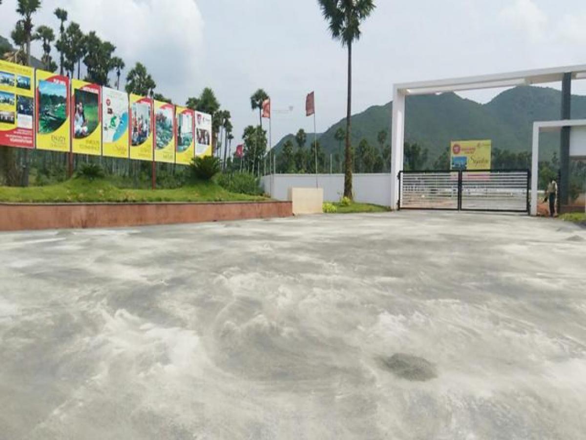  Land in Visakhapatnam, India No. 37541