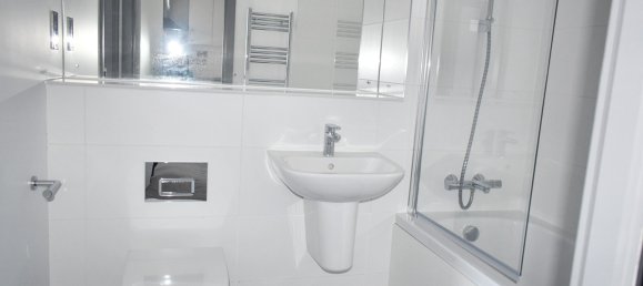 1 bedroom Apartment in Birmingham, United Kingdom No. 1836 8