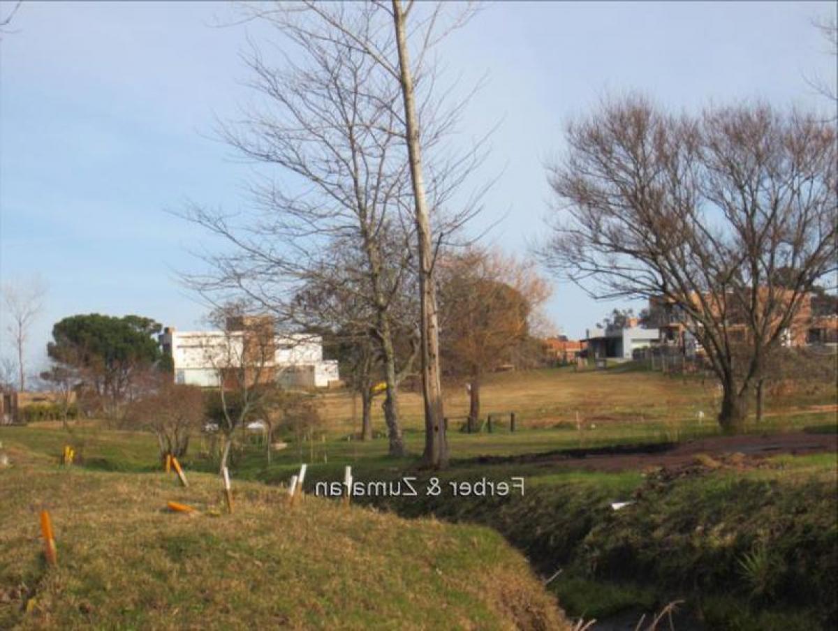  Land in Canelones, Uruguay No. 16194