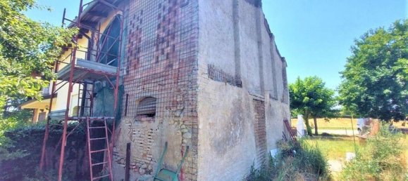 8 bedrooms House in Castel San Pietro Terme, Italy No. 371482 2