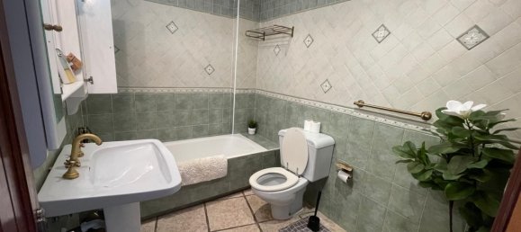 4 bedrooms Apartment in Marbella, Spain No. 140397 11